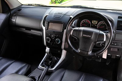 2016 ISUZU D-MAX  1.9 Ddi Z  HI-LANDER CAB-4