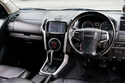 2016 ISUZU D-MAX 1.9 Ddi Z-Prestige  HI-LANDER CAB-4