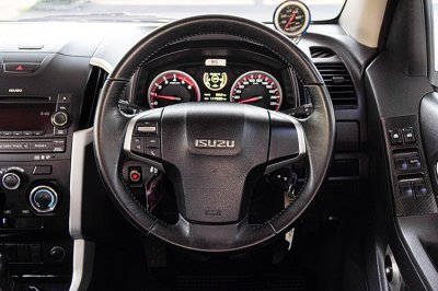 2016 ISUZU D-MAX 1.9 Ddi Z HI-LANDER CAB-4