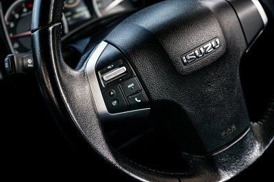 2017 ISUZU D-MAX 1.9 Ddi Z-Prestige  HI-LANDER CAB-4