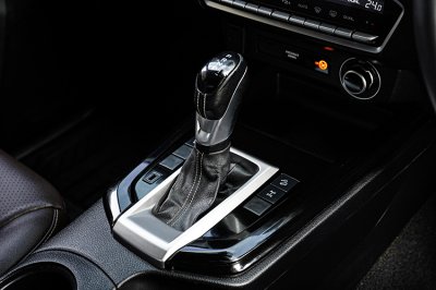 2020 Isuzu D-Max 3.0 Cab-4 Vcross M 4WD