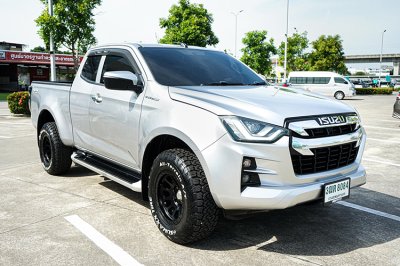 2022 Isuzu D-Max 3.0 Space Cab Vcross Z 4WD