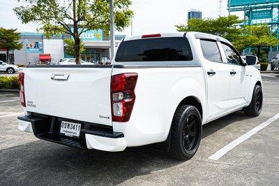 2022 Isuzu D-Max 1.9 S Cab-4
