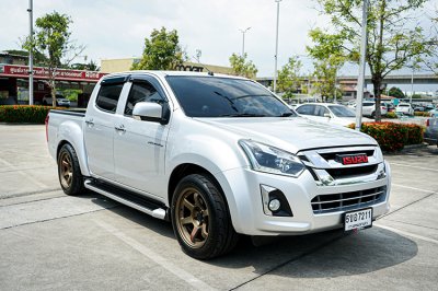 2016 ISUZU D-MAX 1.9 Ddi Z  HI-LANDER CAB-4