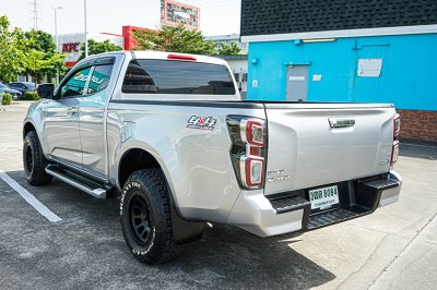 2022 Isuzu D-Max 3.0 Space Cab Vcross Z 4WD