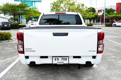 2023 Isuzu D-Max 1.9 S Cab-4
