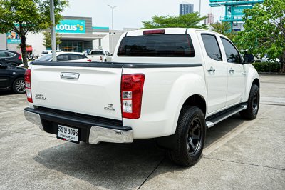 2016 ISUZU D-MAX 1.9 Ddi Z โฉม HI-LANDER CAB-4