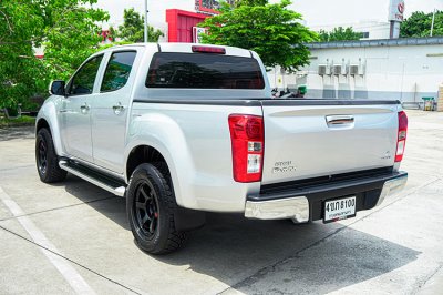 2017 ISUZU D-MAX 1.9 Ddi Z โฉม HI-LANDER CAB-4
