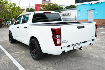 2023 Isuzu D-Max 1.9 S Cab-4