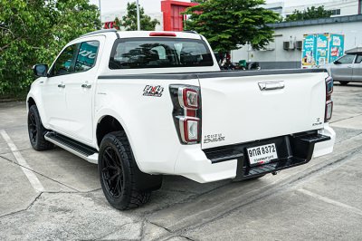 2020 Isuzu D-MAX 3.0 CAB-4 Vcross Z 4WD
