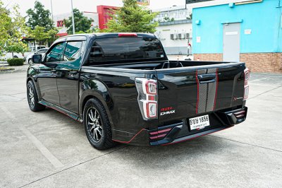 2021 ISUZU D-MAX CAB-4 1.9 L DA X-series