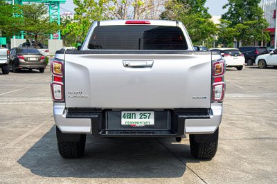 2020 ISUZU D-MAX HI-LANDER SPACECAB 1.9 Ddi L DA