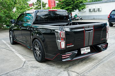 2021 ISUZU D-MAX CAB-4 1.9 L DA X-series