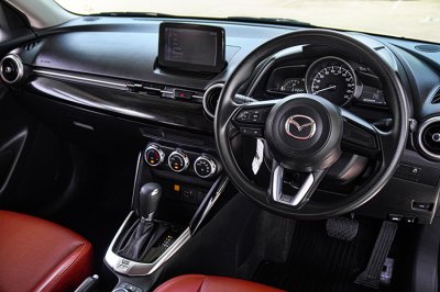 2023 Mazda 2 1.3 C