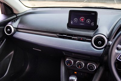 2022 MAZDA MAZDA2 1.3 S Leather