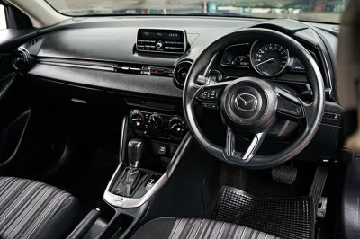 2020 Mazda 2 1.3 E