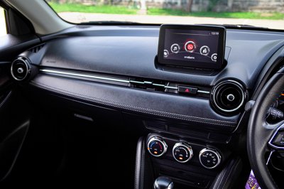 2020 MAZDA MAZDA2 1.3 High Connect