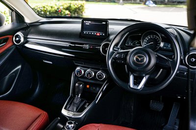 2023 Mazda 2 1.3 (ปี 15-25) C Sedan