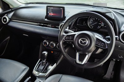 2022 Mazda 2 1.3 S Leather