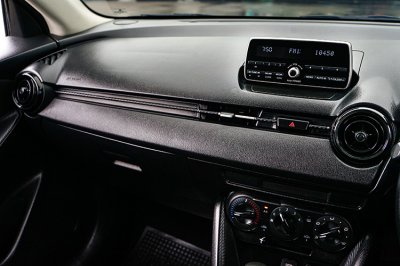 2020 Mazda 2 1.3 E
