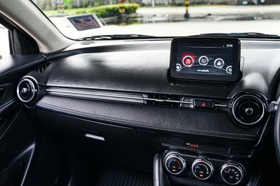 2022 Mazda 2 1.3 S Leather