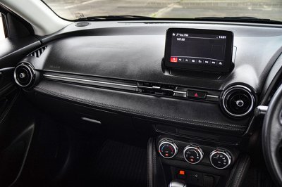 2022 Mazda 2 1.3 S Leather