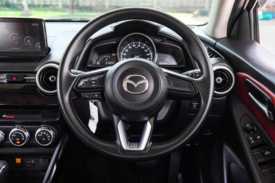 2023 Mazda 2 1.3 C
