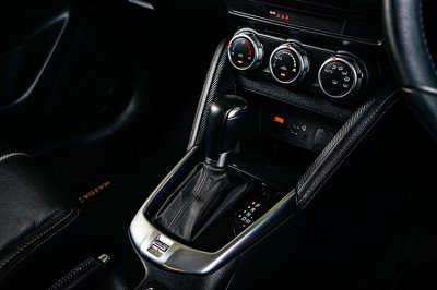 2022 Mazda 2 1.3 S Leather