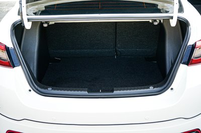2024 MAZDA MAZDA2 1.3 S