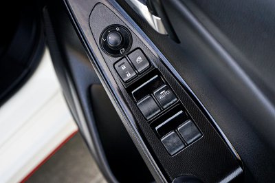 2024 MAZDA MAZDA2 1.3 S