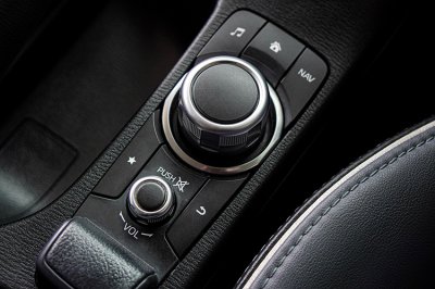 2022 Mazda 2 1.3 S Leather