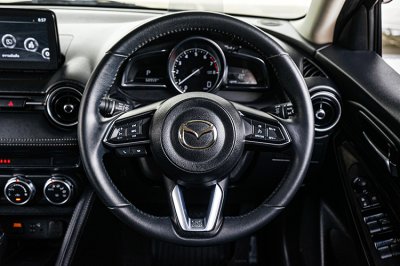 2022 Mazda 2 1.3 S Leather