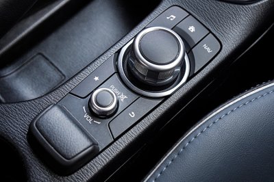 2022 MAZDA MAZDA2 1.3 S Leather