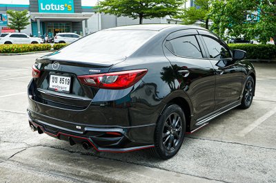 2022 Mazda 2 1.3 S Leather