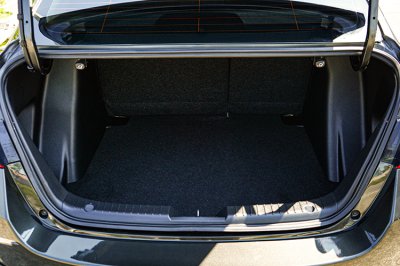 2023 Mazda 2 1.3 S Leather