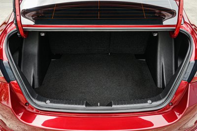 2022 Mazda 2 1.3 C