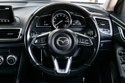 2017 Mazda 3 2.0 S