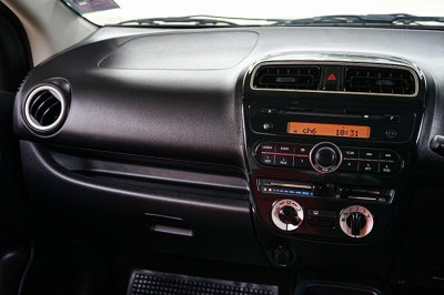 2015 Mitsubishi ATTRAGE 1.2 GLX