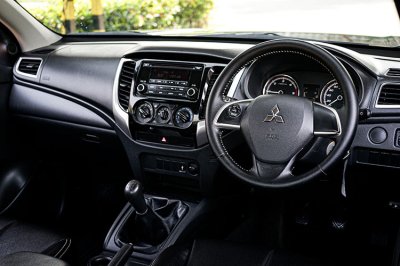 2021 MITSUBISHI TRITON 2.5 GLX MEGA CAB