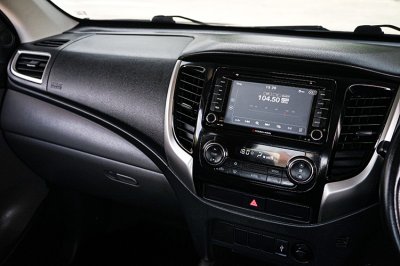2018 Mitsubishi TRITON 2.4 GLS Plus Ltd Mega Cab