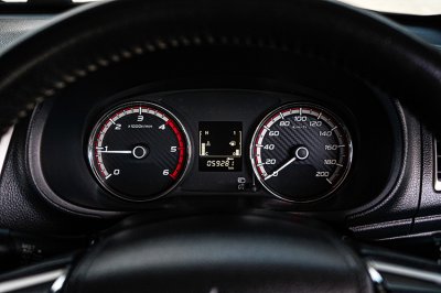 2018 Mitsubishi TRITON 2.4 GLS Plus Ltd Mega Cab