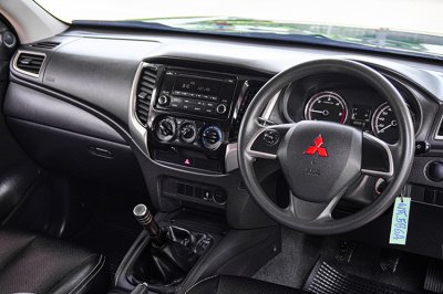 2020 Mitsubishi Triton 2.5 Mega Cab GLX