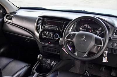 2021 Mitsubishi Triton 2.5 MEGA CAB GLX