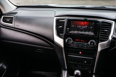 2021 Mitsubishi TRITON 2.4 DOUBLE CAB GLS Plus