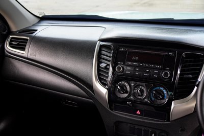 2021 Mitsubishi Triton 2.5 MEGA CAB GLX