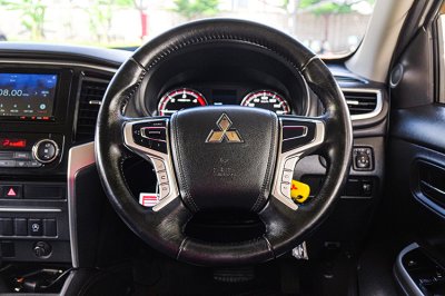 2022 Mitsubishi TRITON 2.4 GLS Plus Double Cab