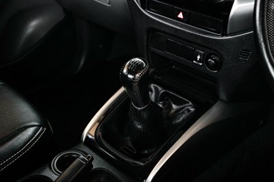 2018 Mitsubishi TRITON 2.4 GLS Plus Ltd Mega Cab