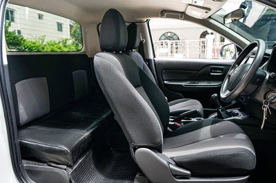 2022 Mitsubishi TRITON 2.5 MEGA CAB GLX