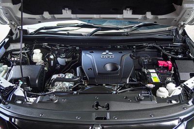 2022 Mitsubishi TRITON 2.4 GLS Plus Double Cab