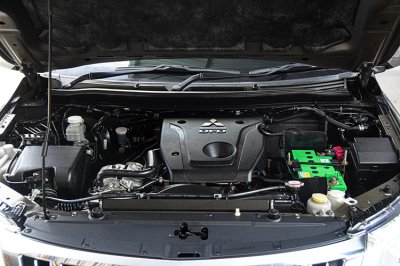 2016 MITSUBISHI TRITON 2.4 MIVEC PLUS DBL CAB